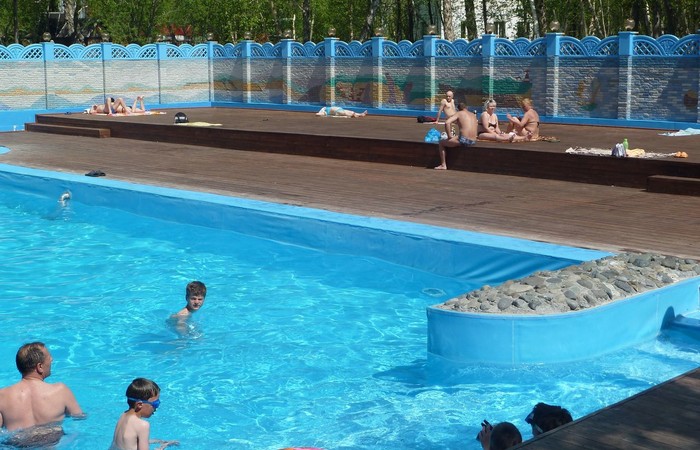 Центральный бассейн Паратунки