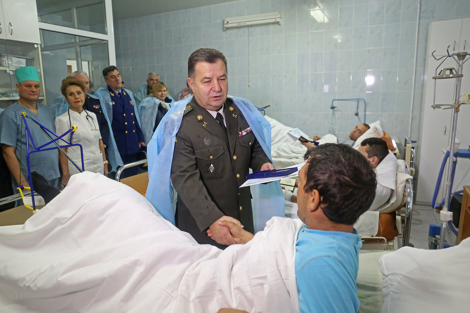 Военнослужащий в госпитале